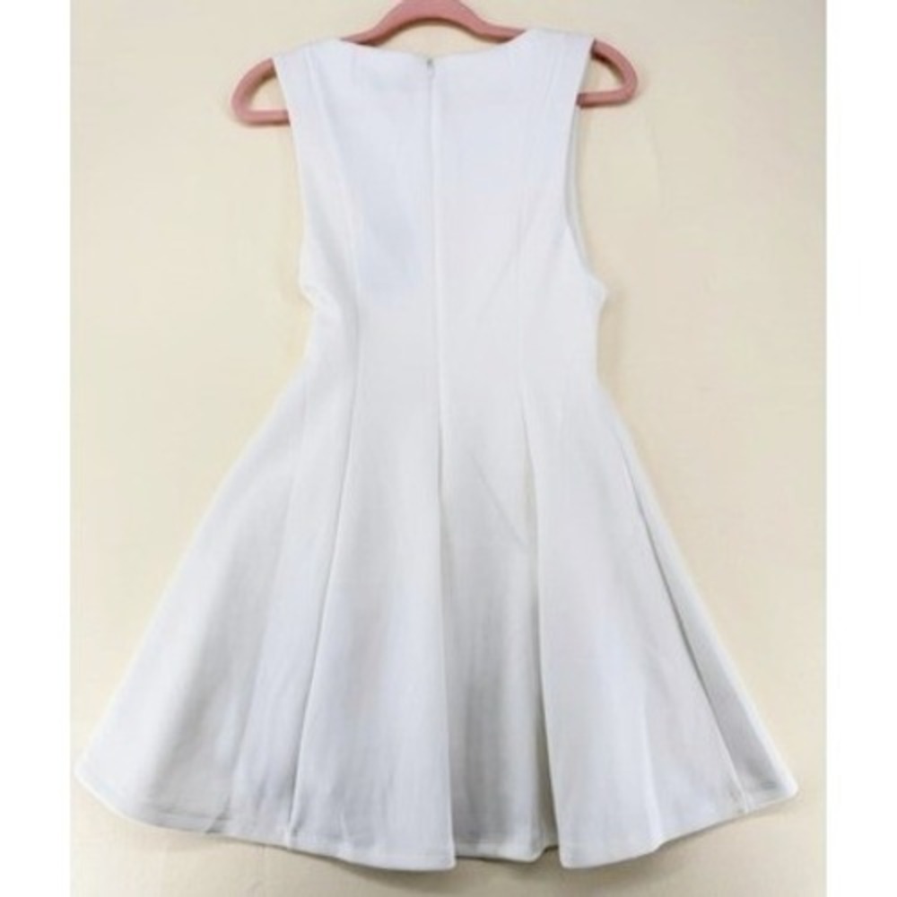 NEW All the Ways Dress Sleeveless Fit and Flare Mini Small White NWT - Picture 2 of 15